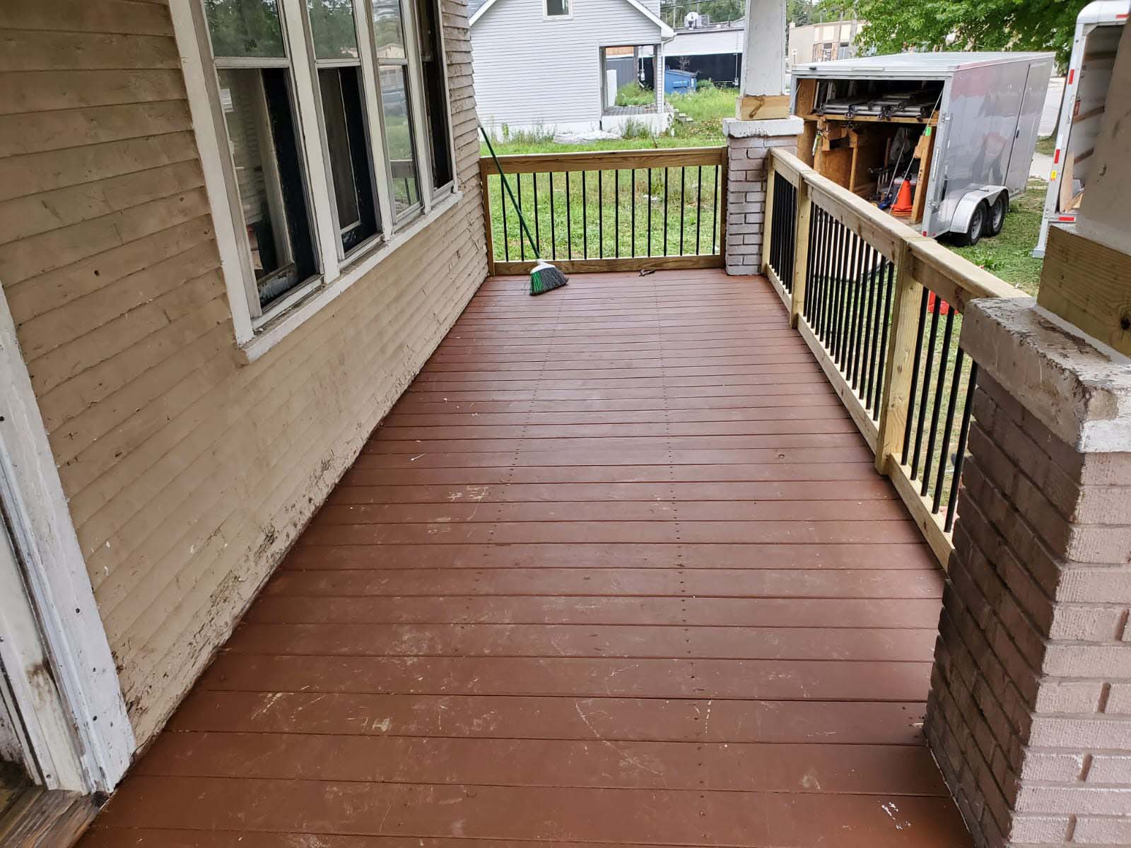 picture of deckfloor completed by dubon construction